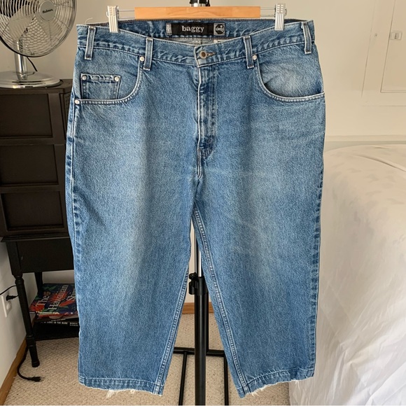 Vintage Levi’s Silvertab Baggy Wide Leg Cropped Jeans Blue 34 - Picture 1 of 8